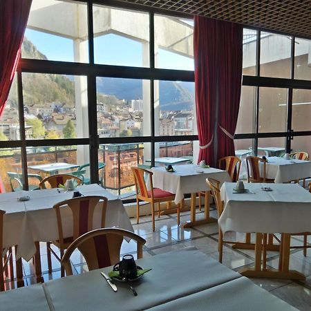 Jura Hotel Restaurant Le Panoramic Saint-Claude Exteriör bild
