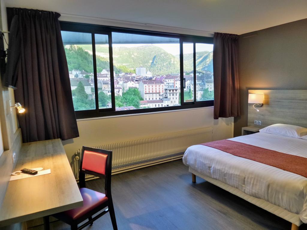 Jura Hotel Restaurant Le Panoramic Saint-Claude Exteriör bild